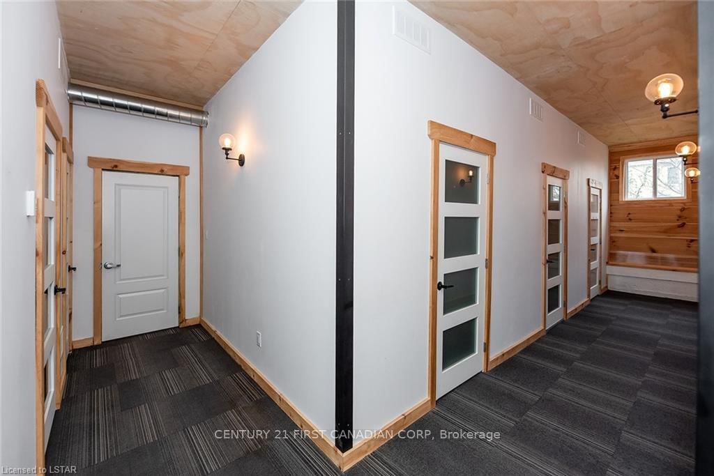 28 Princess Avenue, Unit Atrium - Photo 25