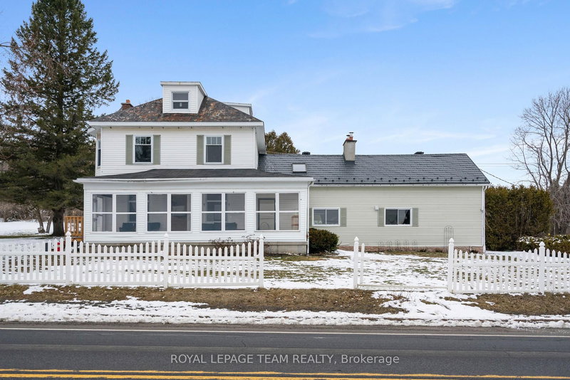 home for sale on 2305 County Road 18 Road