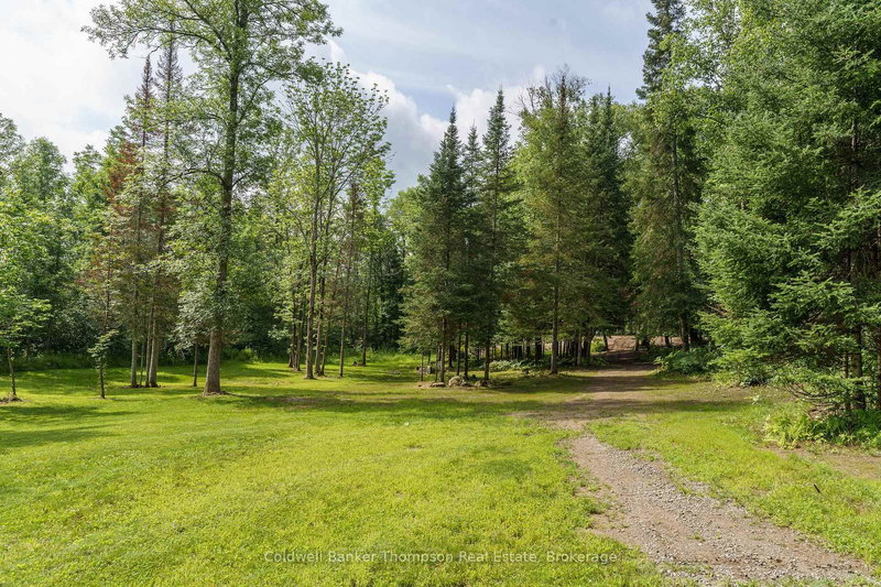 0 520 Highway, Magnetawan, P0A 1P0 | Image 2