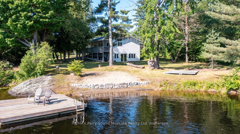 149 WILLIAM St, Parry Sound, P2A 1W3 | Image 2