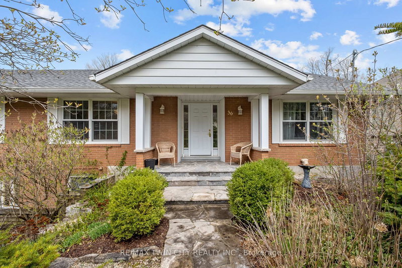 36 Maple Hill Dr, Kitchener, N2M 2R8 | Image 2