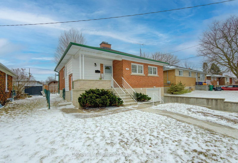 171 Sixth Ave, Kitchener, N2C 1R2 | Image 2