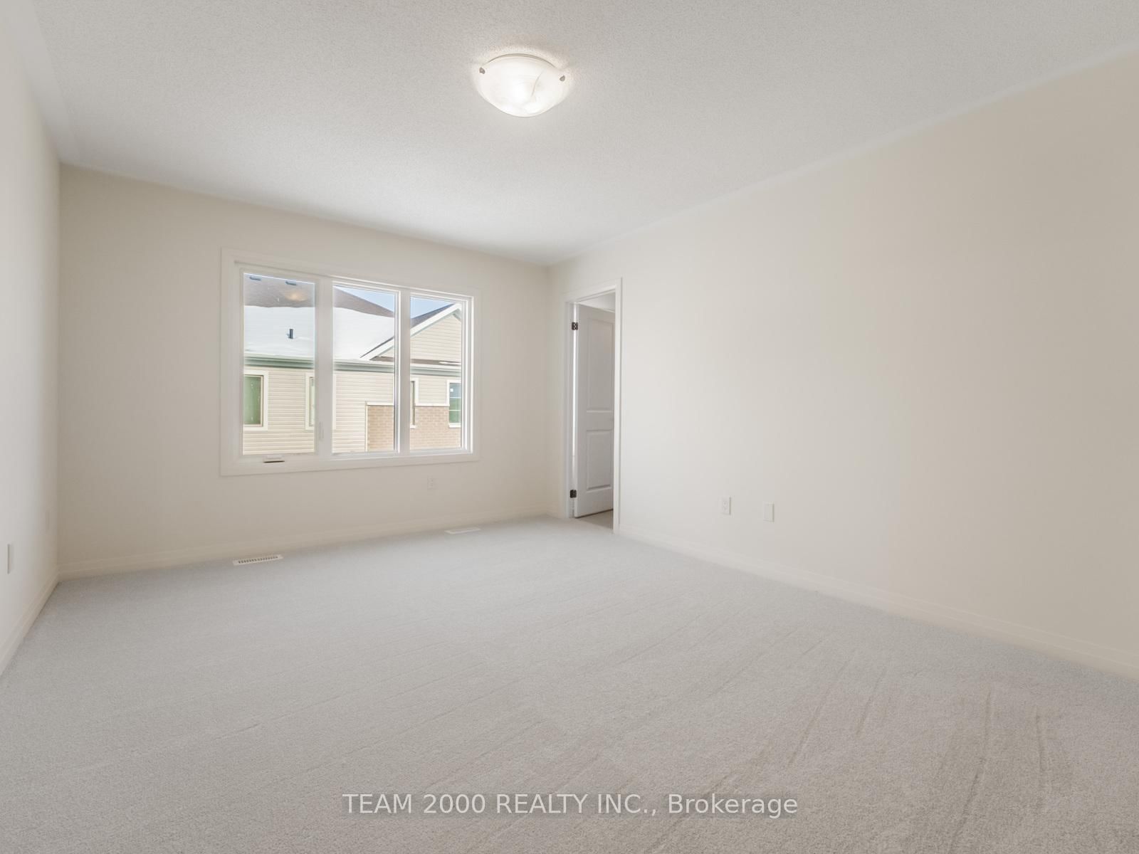 Townhouse for sale at 42-474 Provident Way, Hamilton, Ontario, L0R 1W0 - Mount Hope - MLS: X12905090