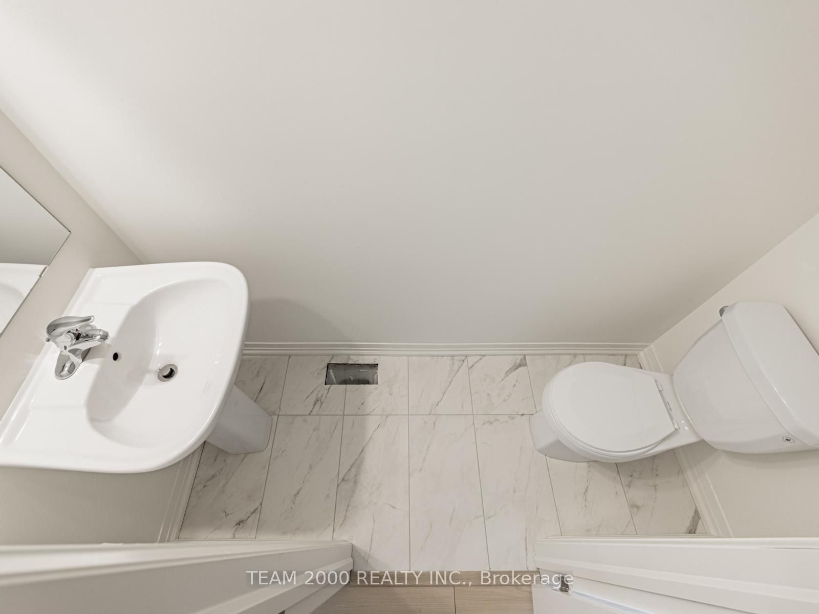 Townhouse for sale at 58-474 Provident Way, Hamilton, Ontario, L0R 1W0 - Mount Hope - MLS: X12905122