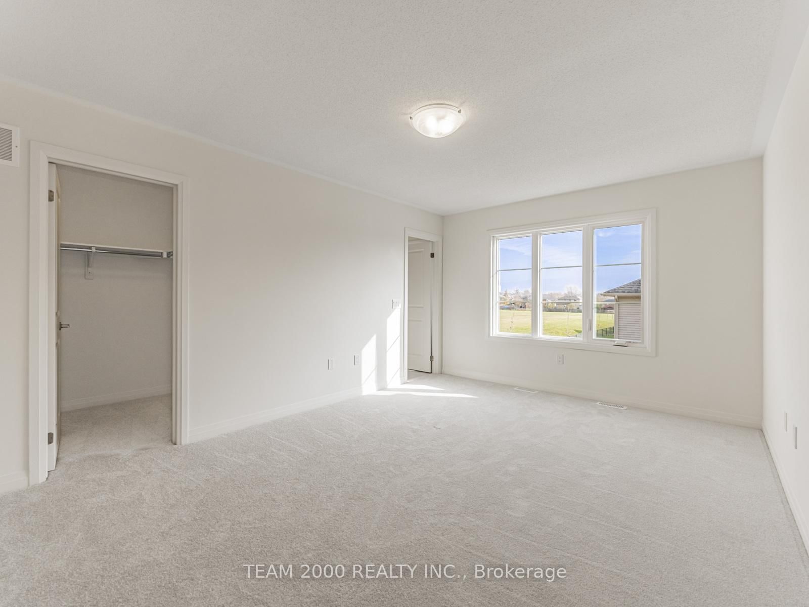 Townhouse for sale at 58-474 Provident Way, Hamilton, Ontario, L0R 1W0 - Mount Hope - MLS: X12905122