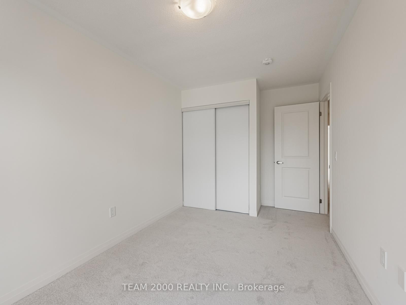 Townhouse for sale at 58-474 Provident Way, Hamilton, Ontario, L0R 1W0 - Mount Hope - MLS: X12905122