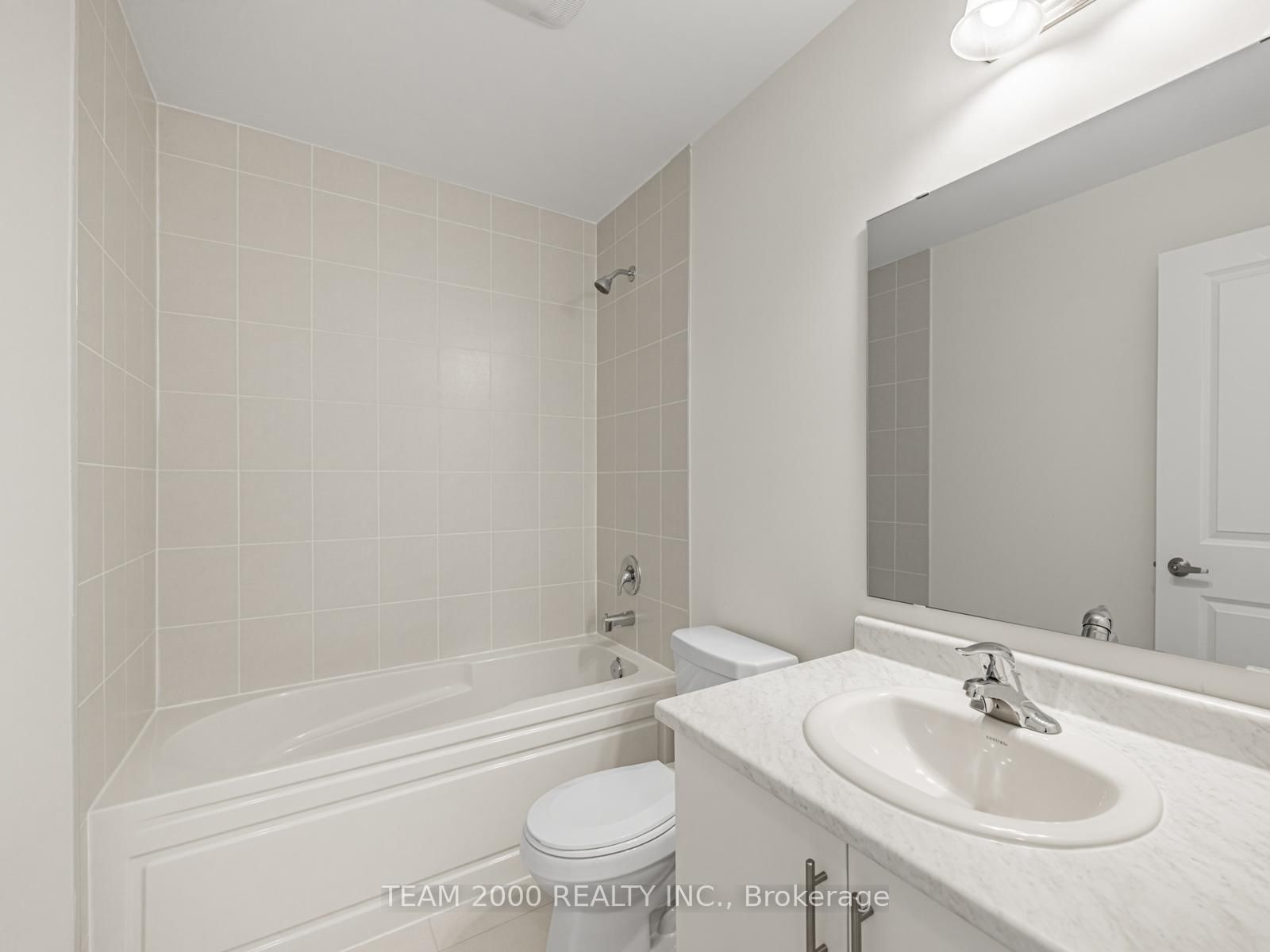 Townhouse for sale at 58-474 Provident Way, Hamilton, Ontario, L0R 1W0 - Mount Hope - MLS: X12905122