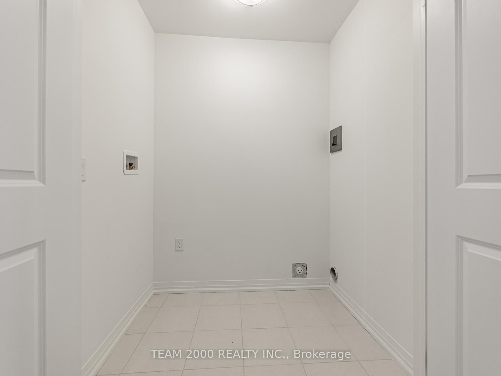 Townhouse for sale at 58-474 Provident Way, Hamilton, Ontario, L0R 1W0 - Mount Hope - MLS: X12905122