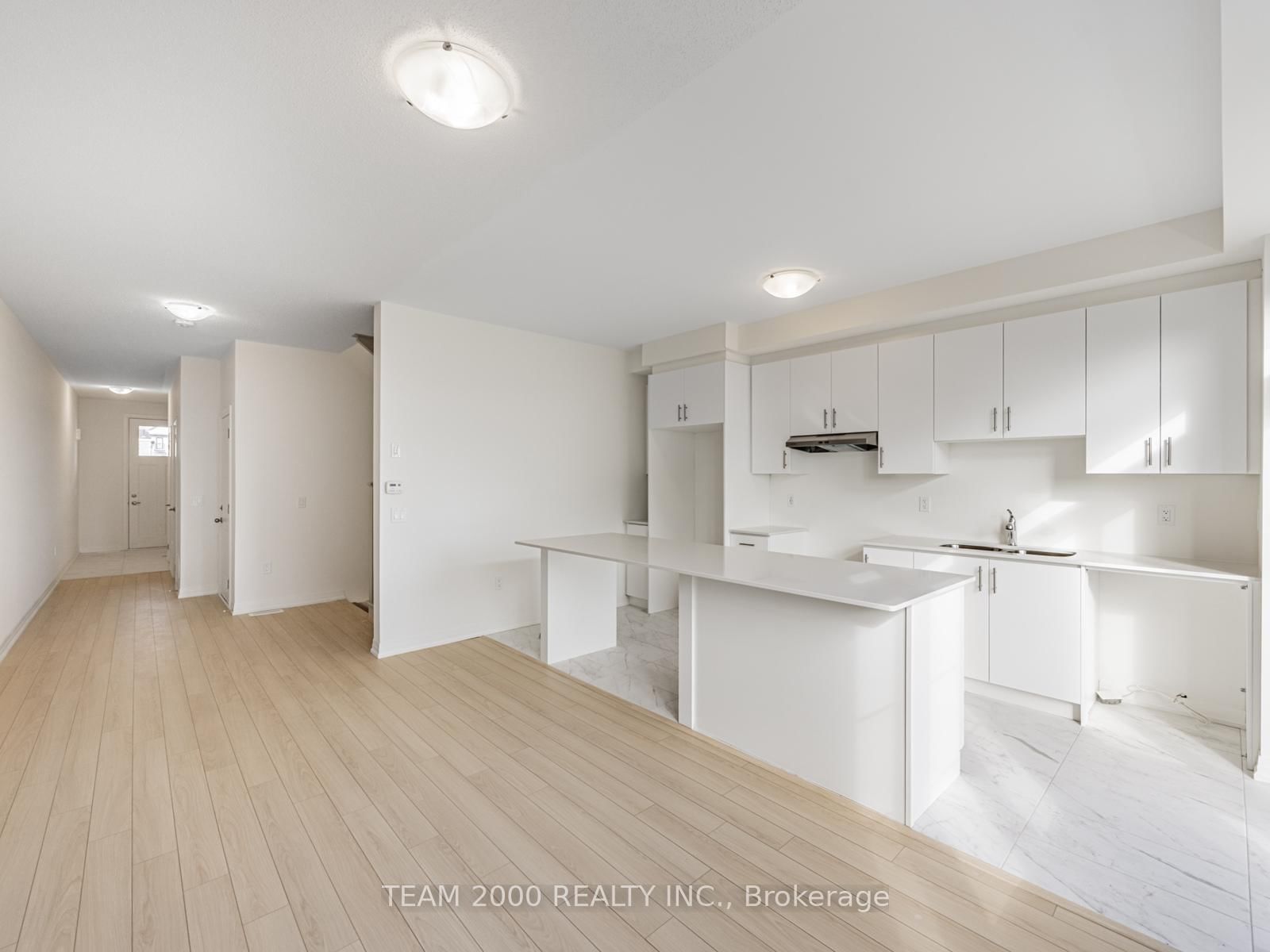 Townhouse for sale at 58-474 Provident Way, Hamilton, Ontario, L0R 1W0 - Mount Hope - MLS: X12905122