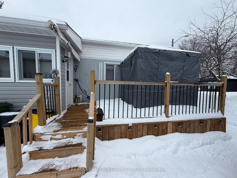 103 Pinehurst Estates, Petawawa, K8H 2H2 | Image 3