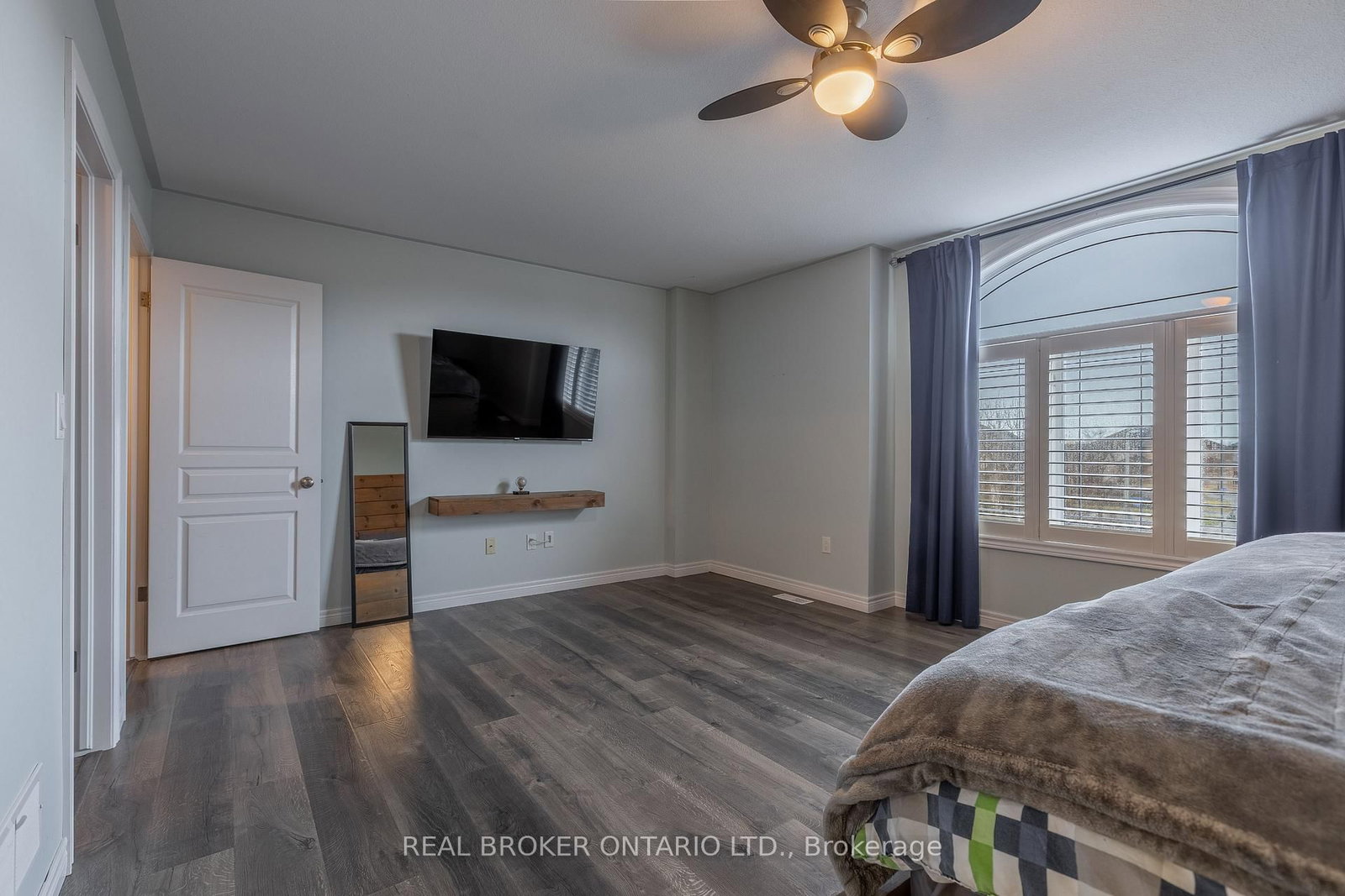 Detached House for sale at 50 Gaiser Road, Welland, Ontario, L3C 0B5 - Coyle Creek - MLS: X12905332