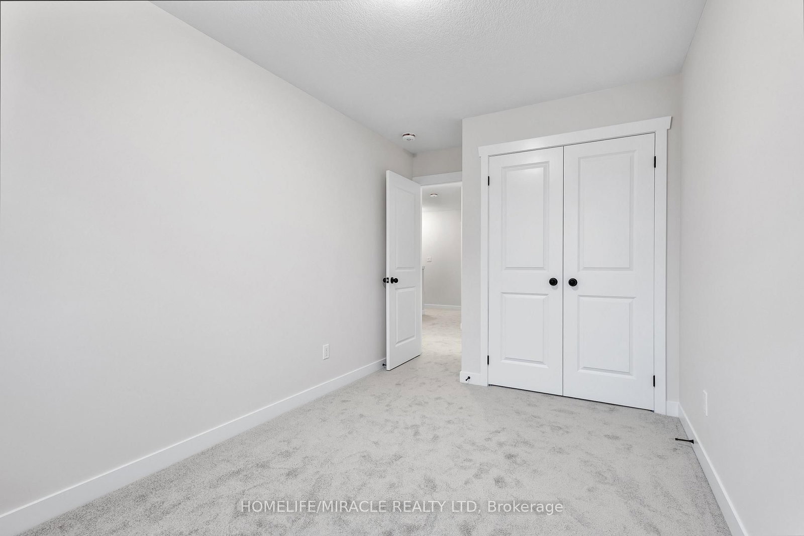 19 Wilkinson Avenue - Photo 13