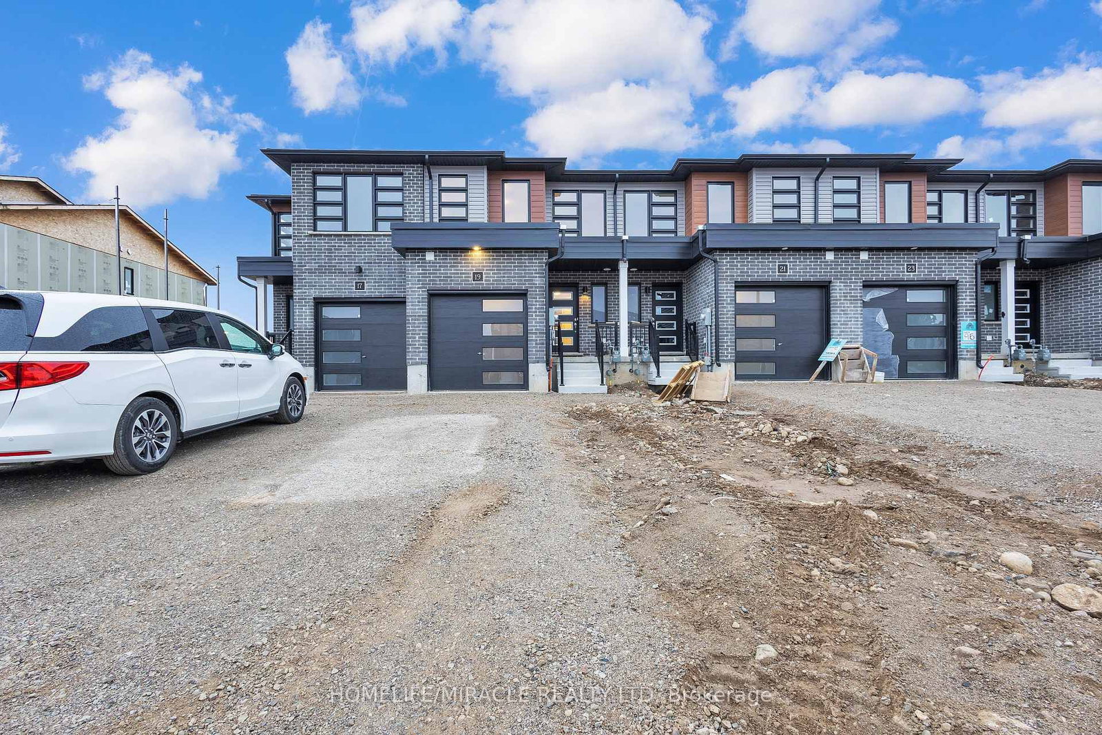 19 Wilkinson Avenue - Photo 2