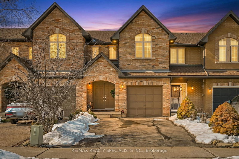 home for lease on 842 Upper Kenilworth Avenue