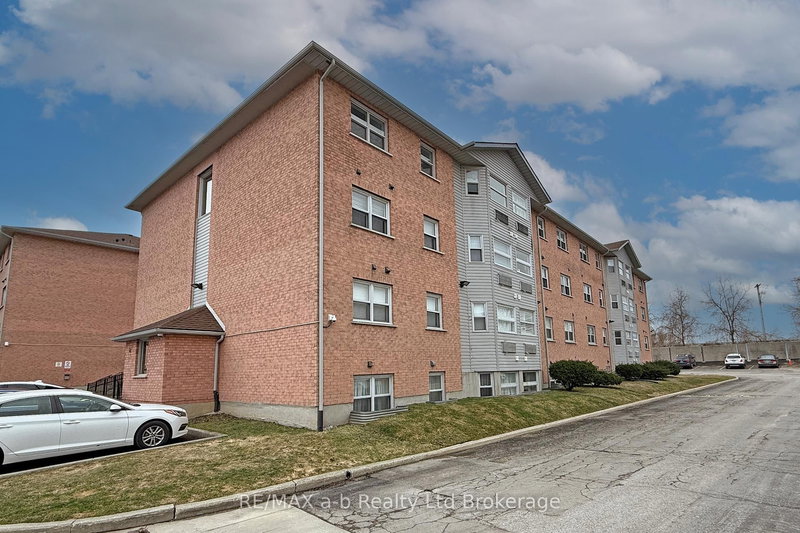 36 - 64 Hiawatha Rd, Woodstock, N4T 1P4 | Image 3