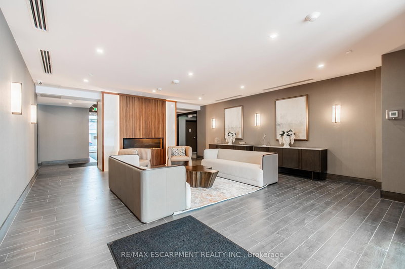 710 - 470 Dundas St, Hamilton, L8B 2A6 | Image 3