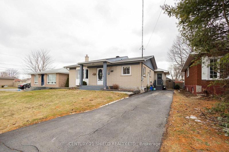 1443 1st St E, Cornwall, K6H 1P7 | Image 3