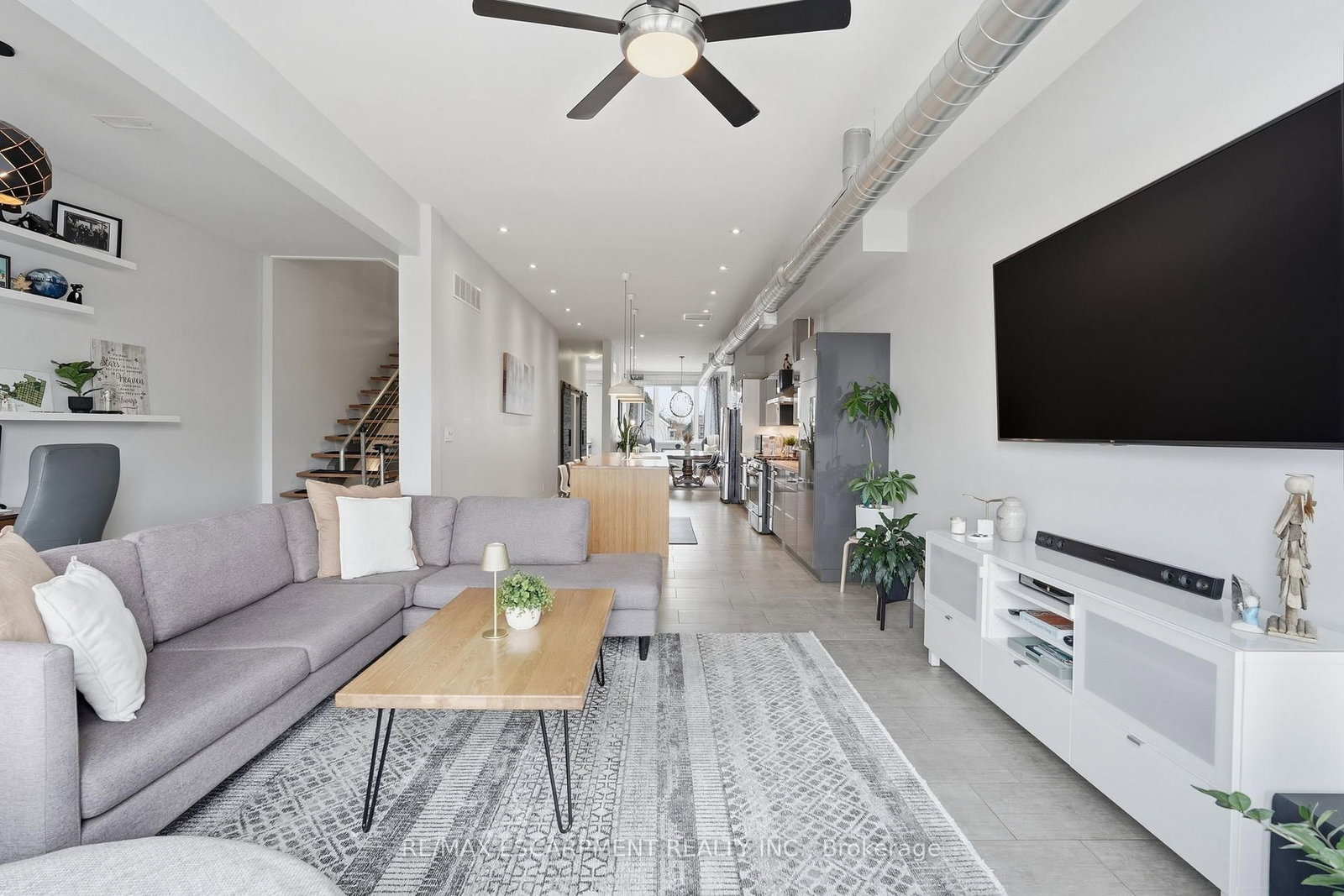 Detached House for sale at 414 JOHN Street, Hamilton, Ontario, L8L 4R3 - North End - MLS: X12906116