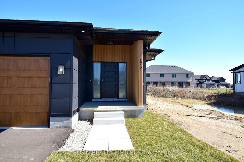 173 Renaissance Dr, St. Thomas, N5R 0P1 | Image 2
