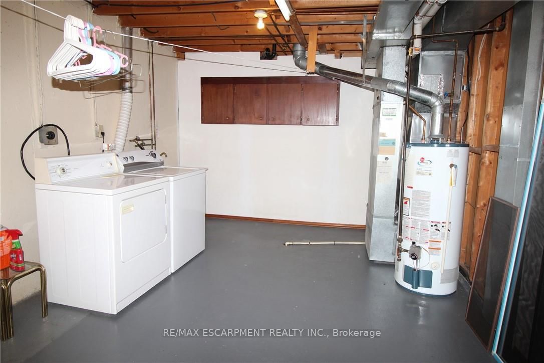 Semi-Detached House for sale at 234 Greencedar Drive, Hamilton, Ontario, L9C 6W6 - Gurnett - MLS: X12906272