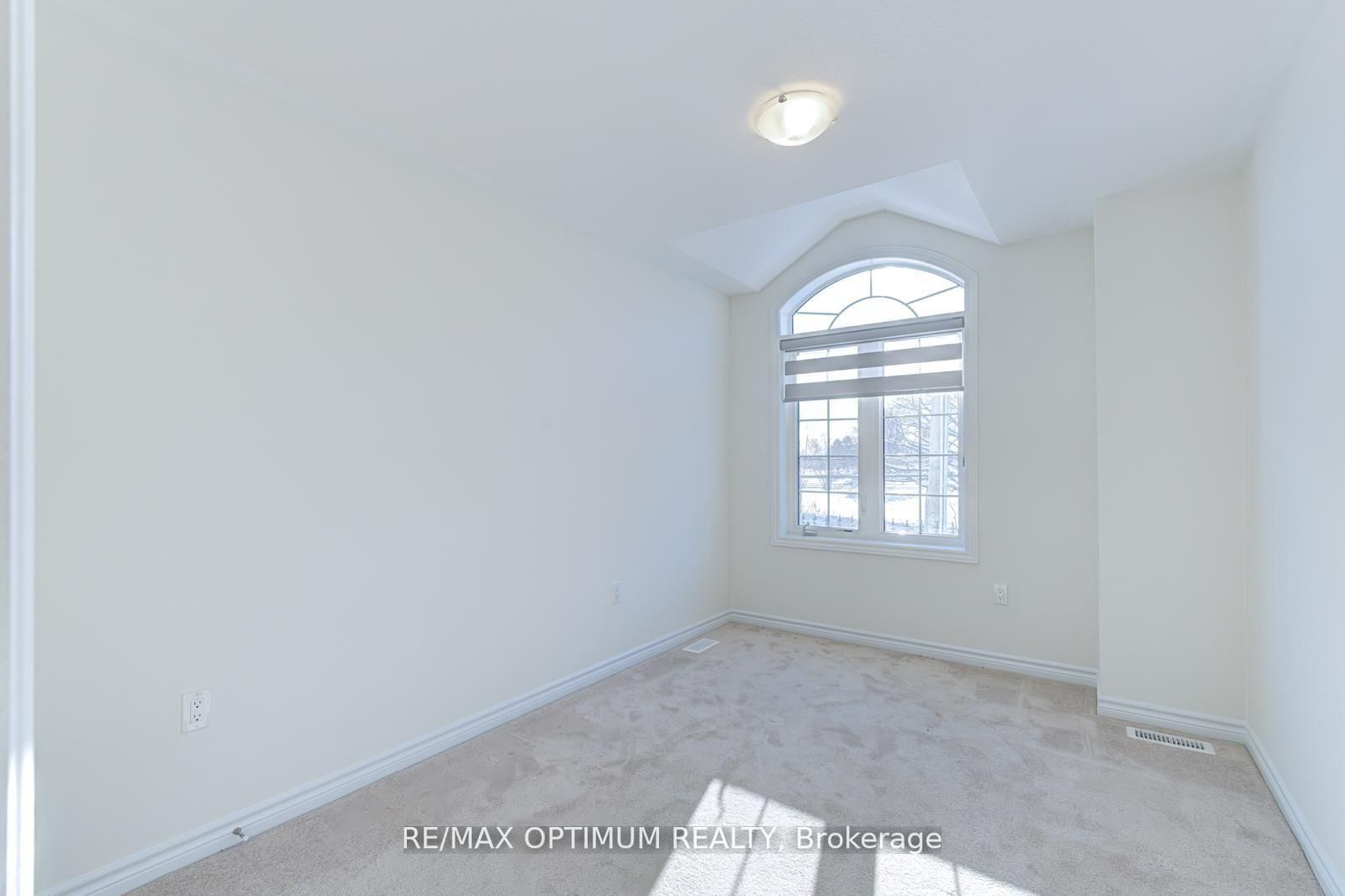 Townhouse for sale at 2-305 Garner Road, Hamilton, Ontario, L9G 3E6 - Ancaster - MLS: X12906278