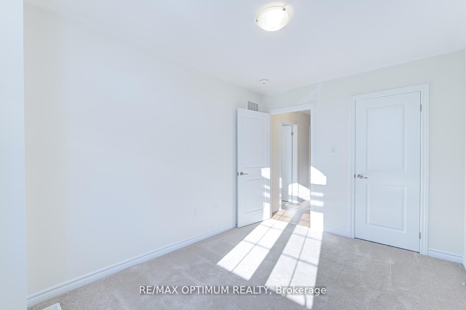 Townhouse for sale at 2-305 Garner Road, Hamilton, Ontario, L9G 3E6 - Ancaster - MLS: X12906278