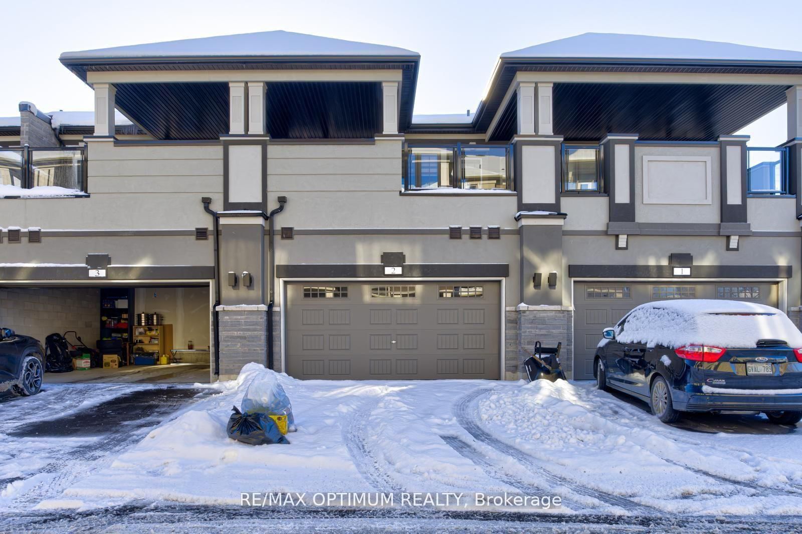 Townhouse for sale at 2-305 Garner Road, Hamilton, Ontario, L9G 3E6 - Ancaster - MLS: X12906278