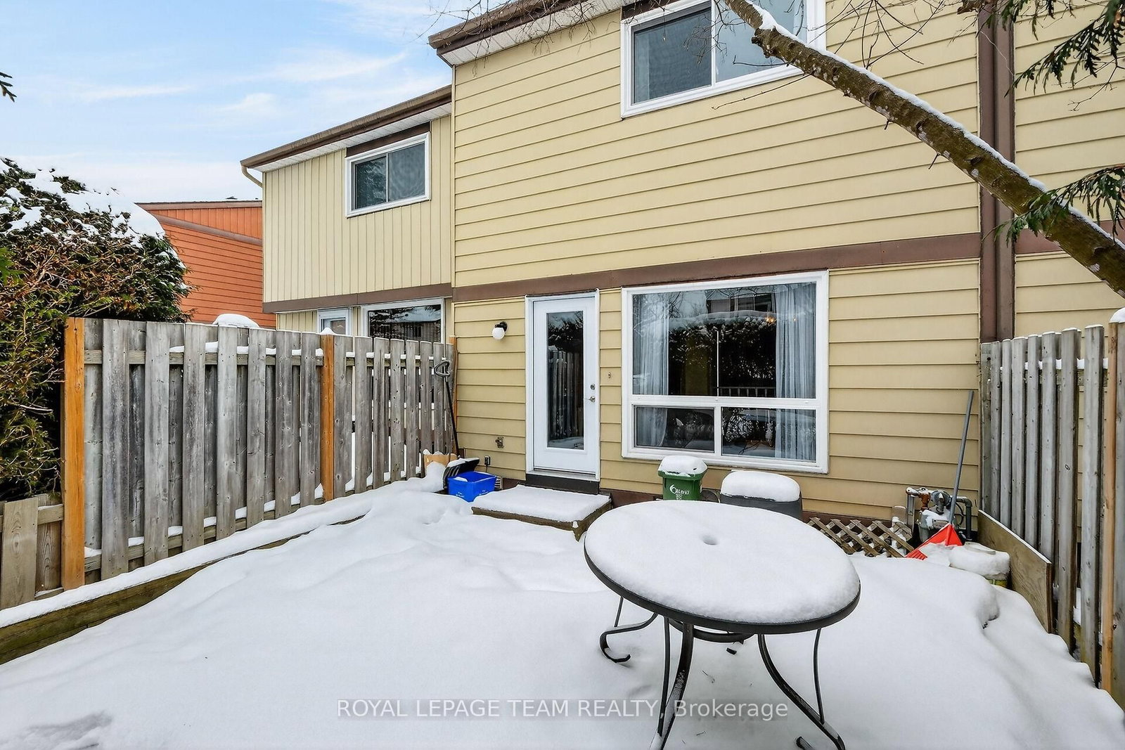 Listing Image 44