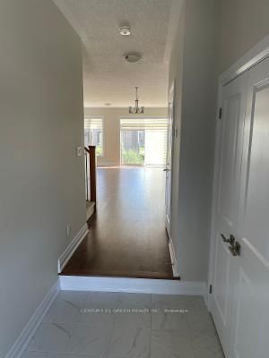 147 Ian Ormston Dr, Kitchener, N2P 0K3 | Image 3