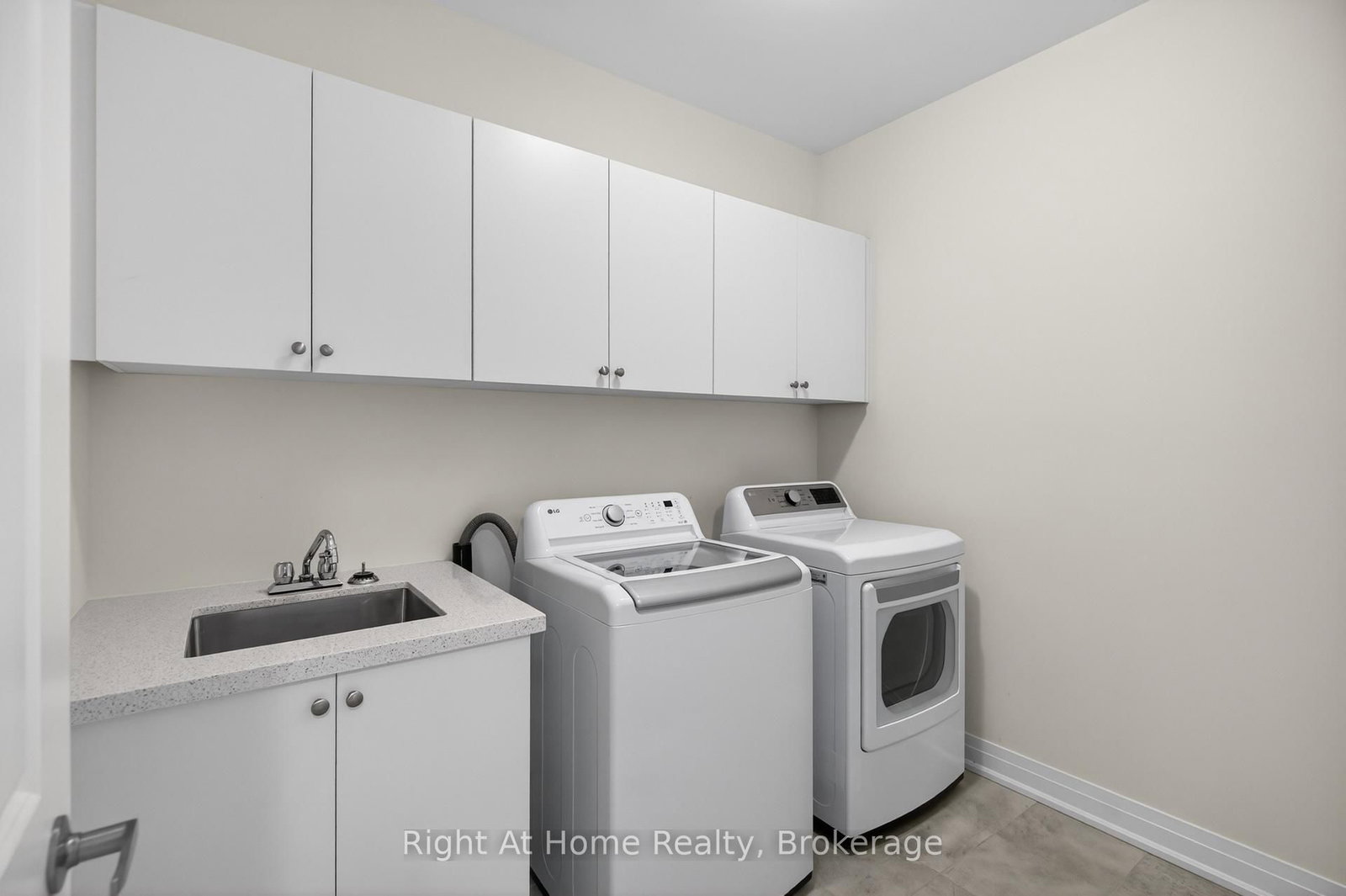 94 Smokey Hollow Place - Photo 29