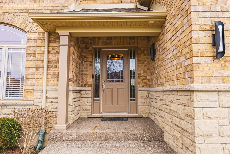 120 Valiant Circ, Hamilton, L0R 1C0 | Image 3