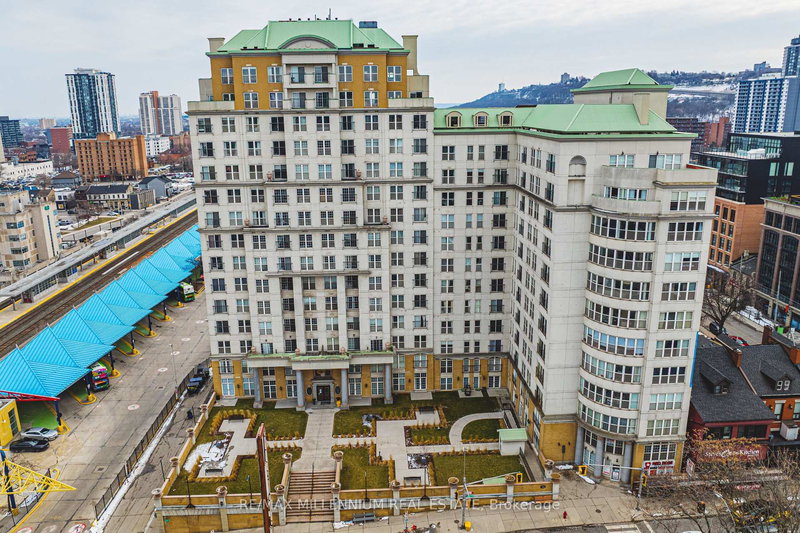 1401 - 135 James St S, Hamilton, L8P 2Z6 | Image 2