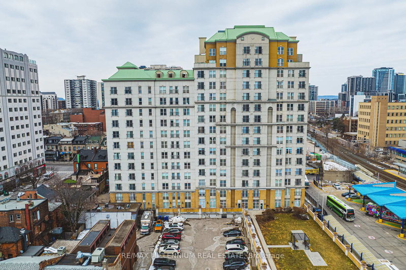 1401 - 135 James St S, Hamilton, L8P 2Z6 | Image 3