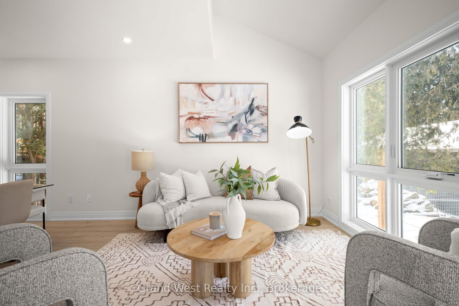 84 N Chalmers Street N - Photo 21