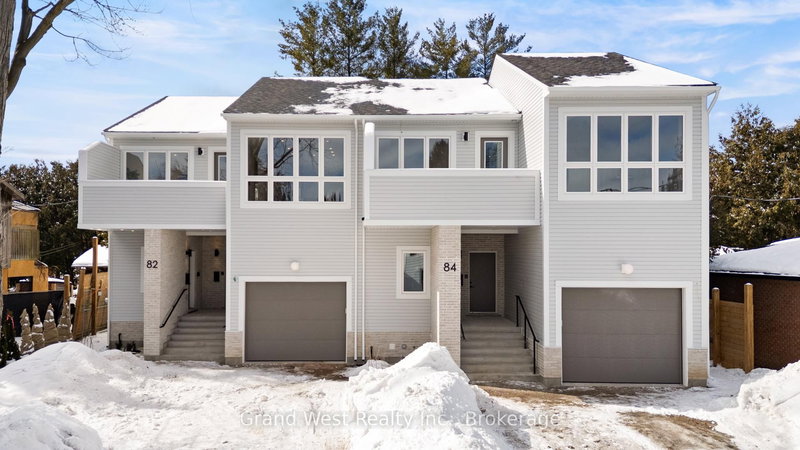 home for sale on 82 Chalmers Street N