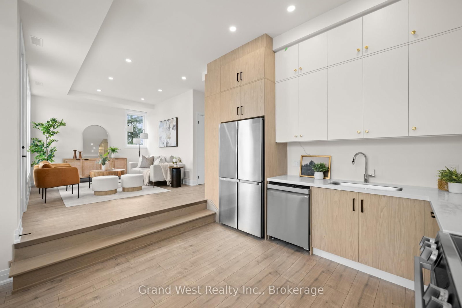 82 N Chalmers Street N - Photo 44