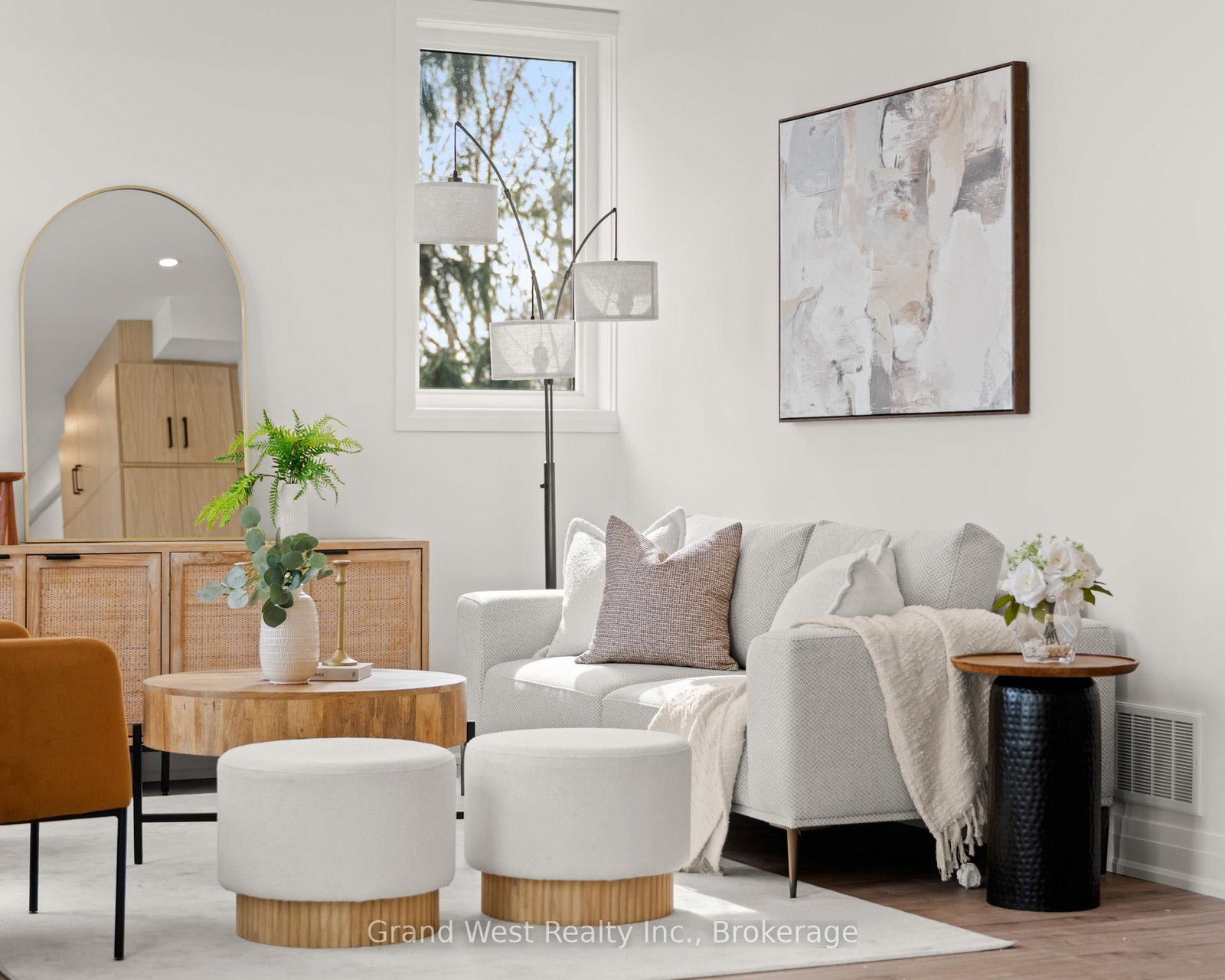 82 N Chalmers Street N - Photo 46