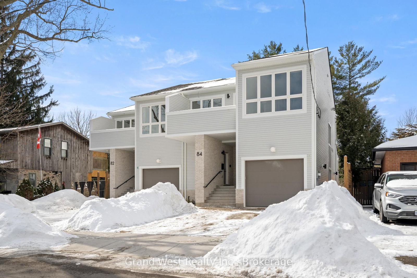 82 N Chalmers Street N - Photo 8