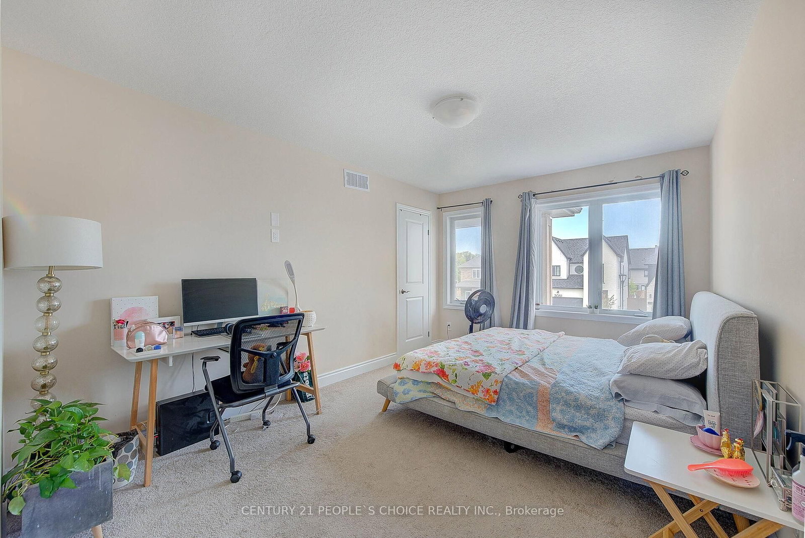 Listing Image 28