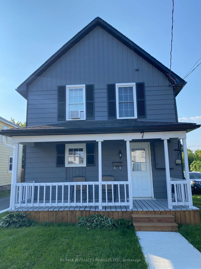 home for sale on 7 Park Street