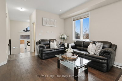 126 Delphi Lane • Blue Mountains, ON photo 9