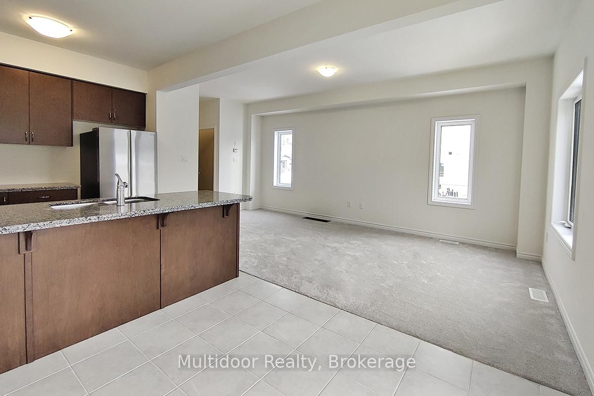 Townhouse for lease at 67-305 Garner Road, Hamilton, Ontario, L9G 3K9 - Ancaster - MLS: X12907946