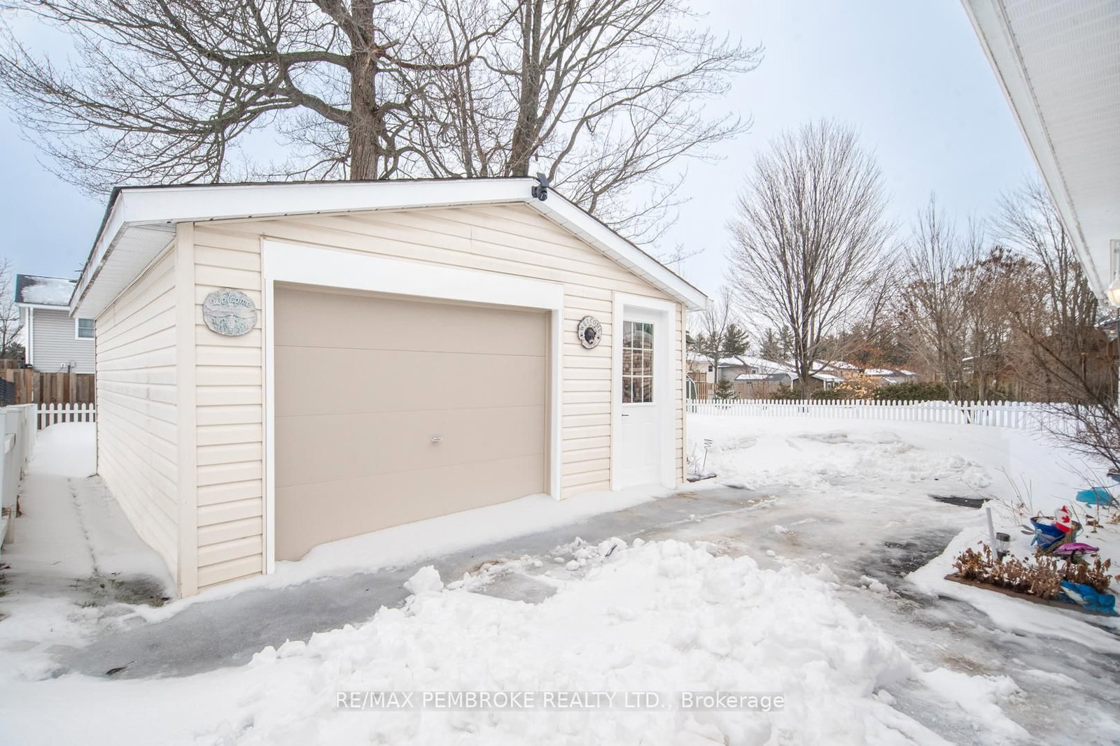 Listing Image 31