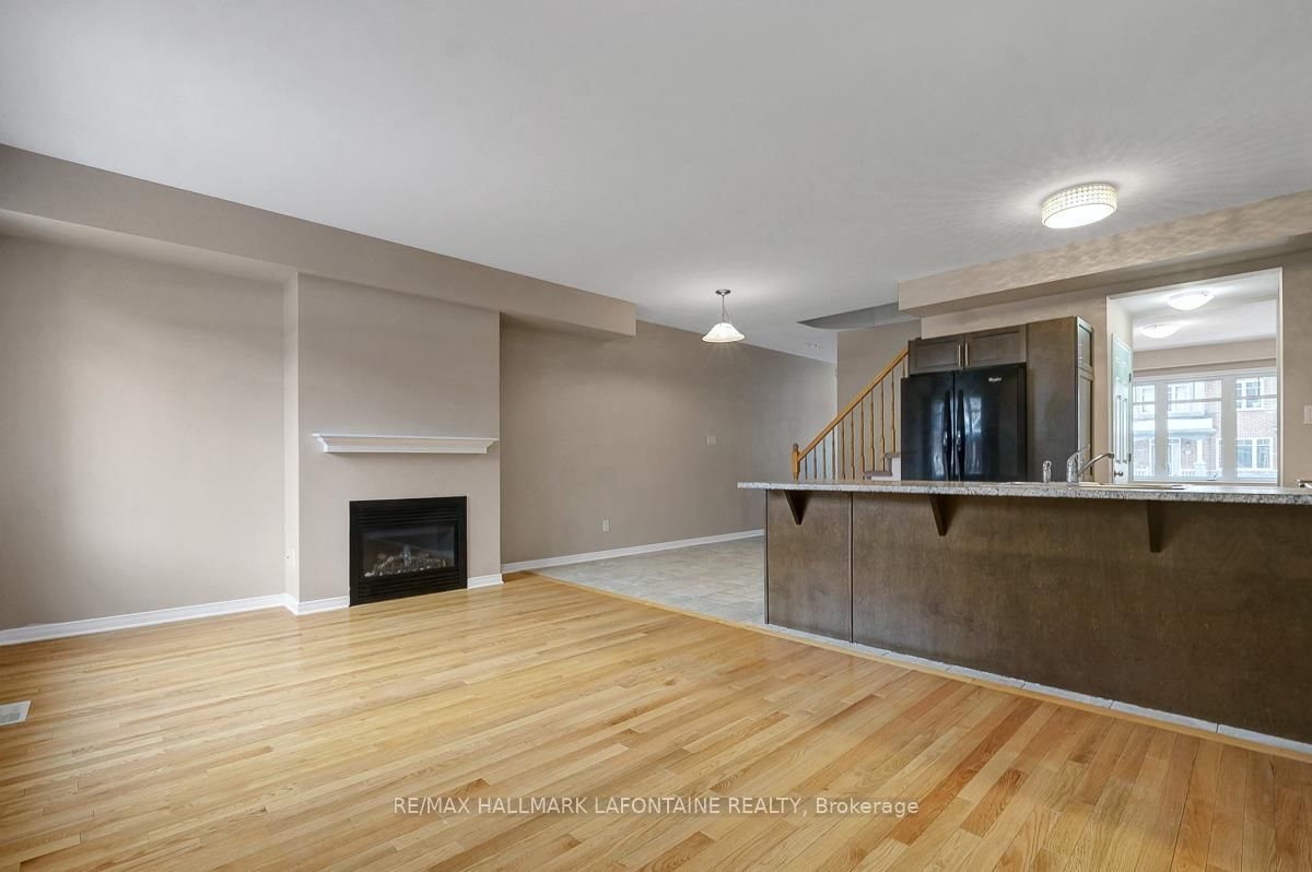 Townhouse for sale at 381 Sweetflag Street, Ottawa, Ontario, K2J 5Y7 - Barrhaven - Longfields - MLS: X12908024