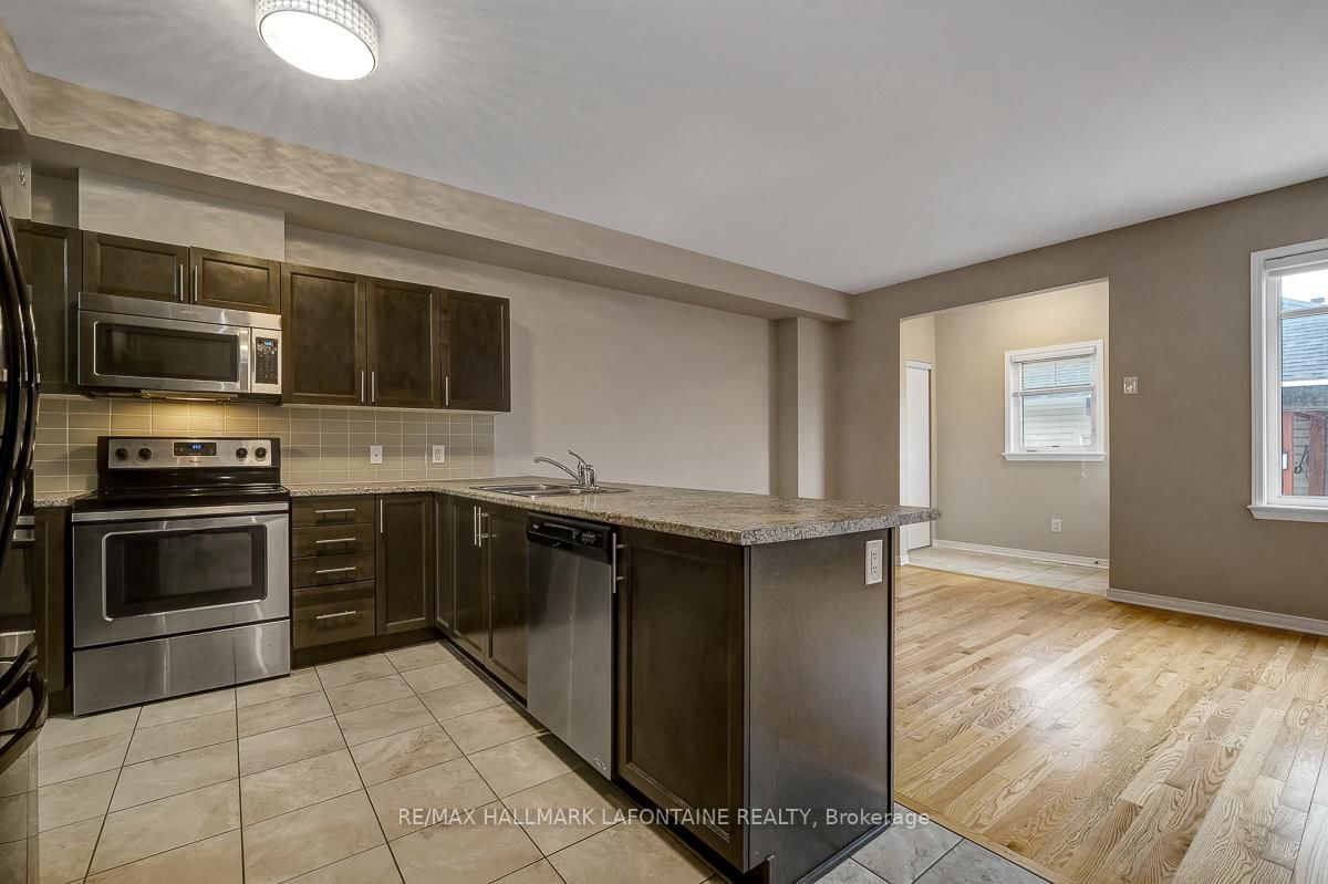 Townhouse for sale at 381 Sweetflag Street, Ottawa, Ontario, K2J 5Y7 - Barrhaven - Longfields - MLS: X12908024