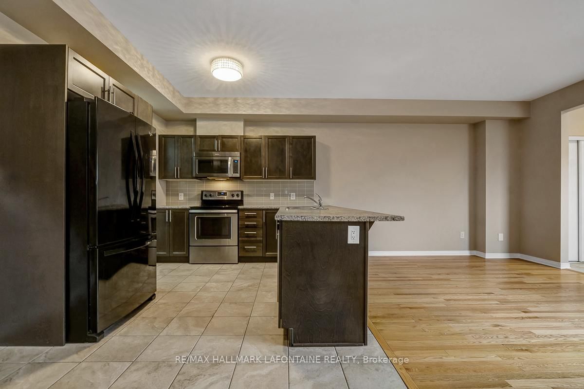 Townhouse for sale at 381 Sweetflag Street, Ottawa, Ontario, K2J 5Y7 - Barrhaven - Longfields - MLS: X12908024