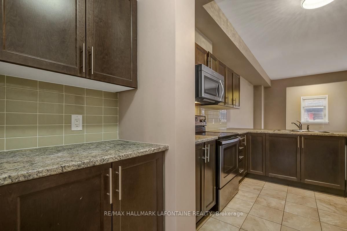 Townhouse for sale at 381 Sweetflag Street, Ottawa, Ontario, K2J 5Y7 - Barrhaven - Longfields - MLS: X12908024