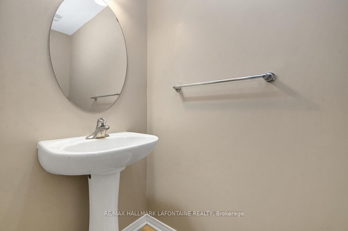 Townhouse for sale at 381 Sweetflag Street, Ottawa, Ontario, K2J 5Y7 - Barrhaven - Longfields - MLS: X12908024