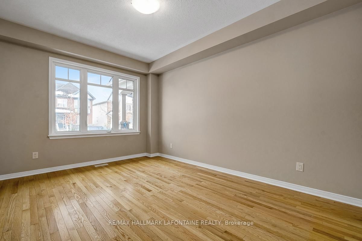 Townhouse for sale at 381 Sweetflag Street, Ottawa, Ontario, K2J 5Y7 - Barrhaven - Longfields - MLS: X12908024