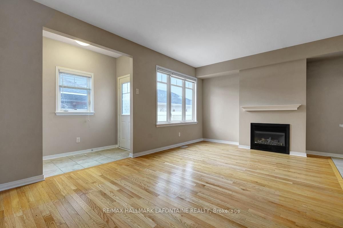 Townhouse for sale at 381 Sweetflag Street, Ottawa, Ontario, K2J 5Y7 - Barrhaven - Longfields - MLS: X12908024